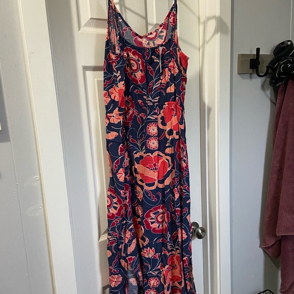 Gap Floral Midi Dress - Picture 3 of 9